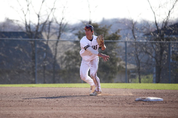 319-Varsity_Boonville-3-26-19-9657